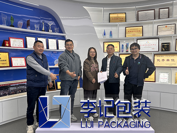 3e41603f87455e7822aa86d5ae0d217 3e41603f87455e7822aa86d5ae0d217